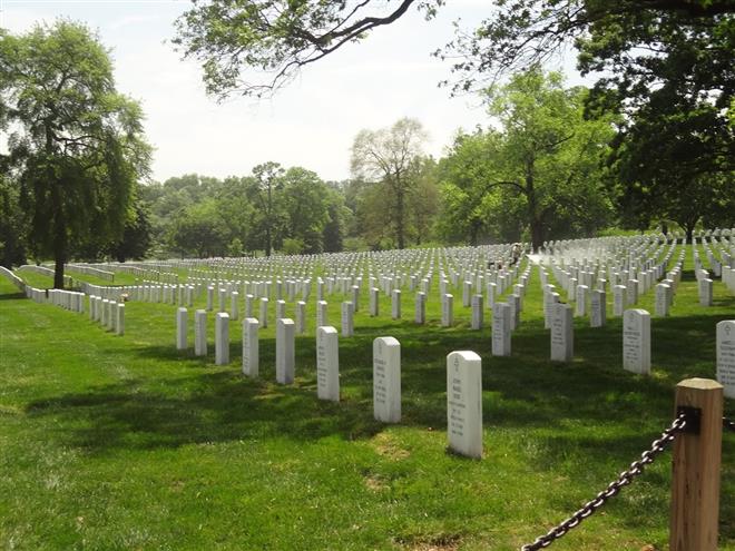 ARLINGTON NATIONAL CEMETERY ARLINGTON NATIONAL CEMETERY